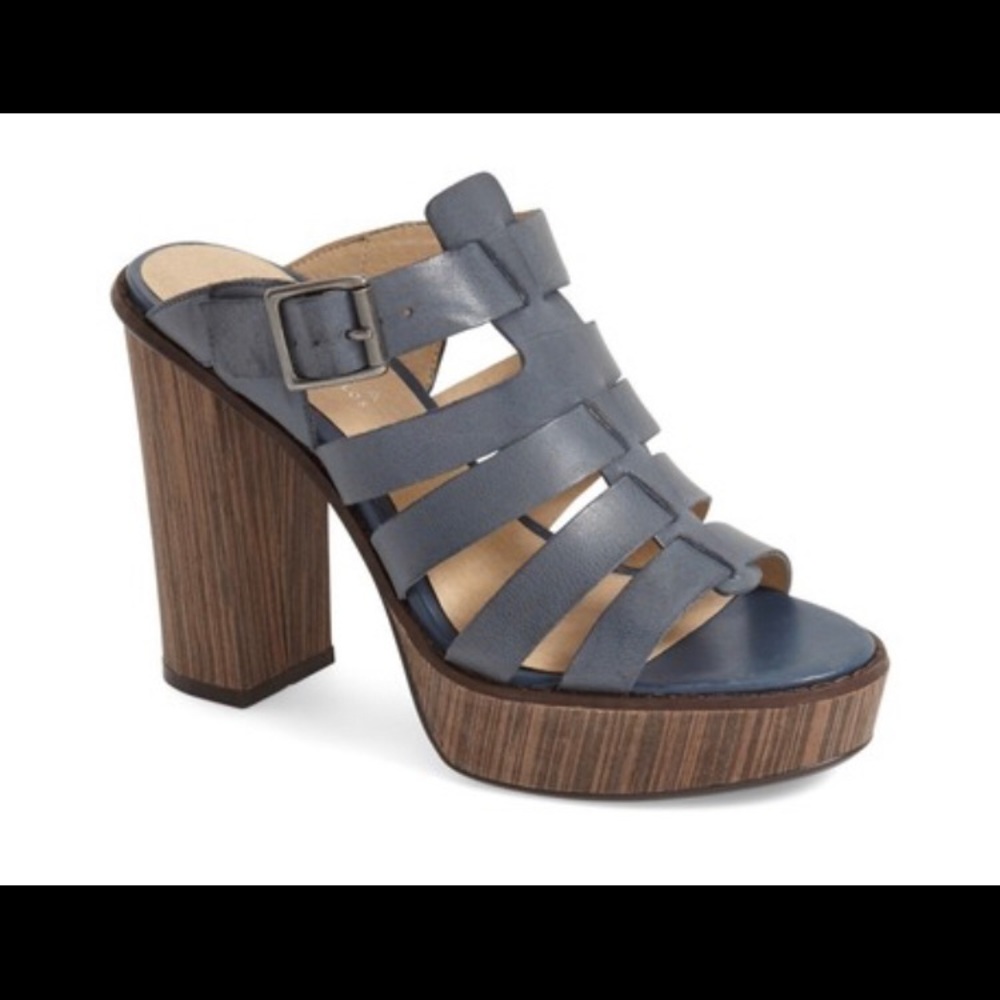 Very Volatile Steadfast Dress Sandal